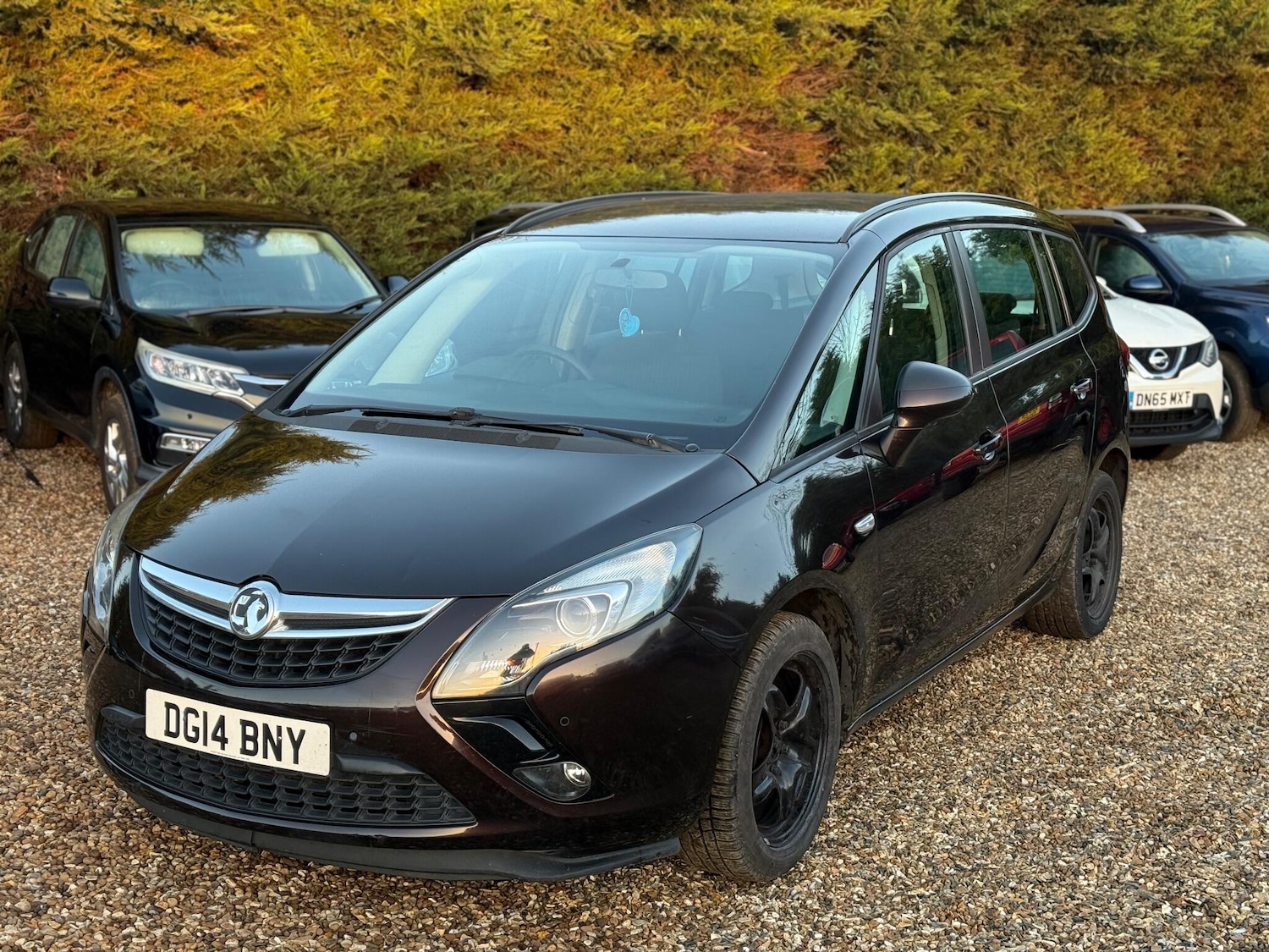 Used Vauxhall Zafira 2014 for sale - 77016486: Photo 2