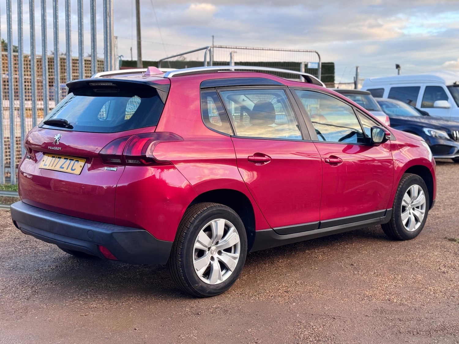 Used Peugeot 2008 2017 for sale - 77016063: Photo 11