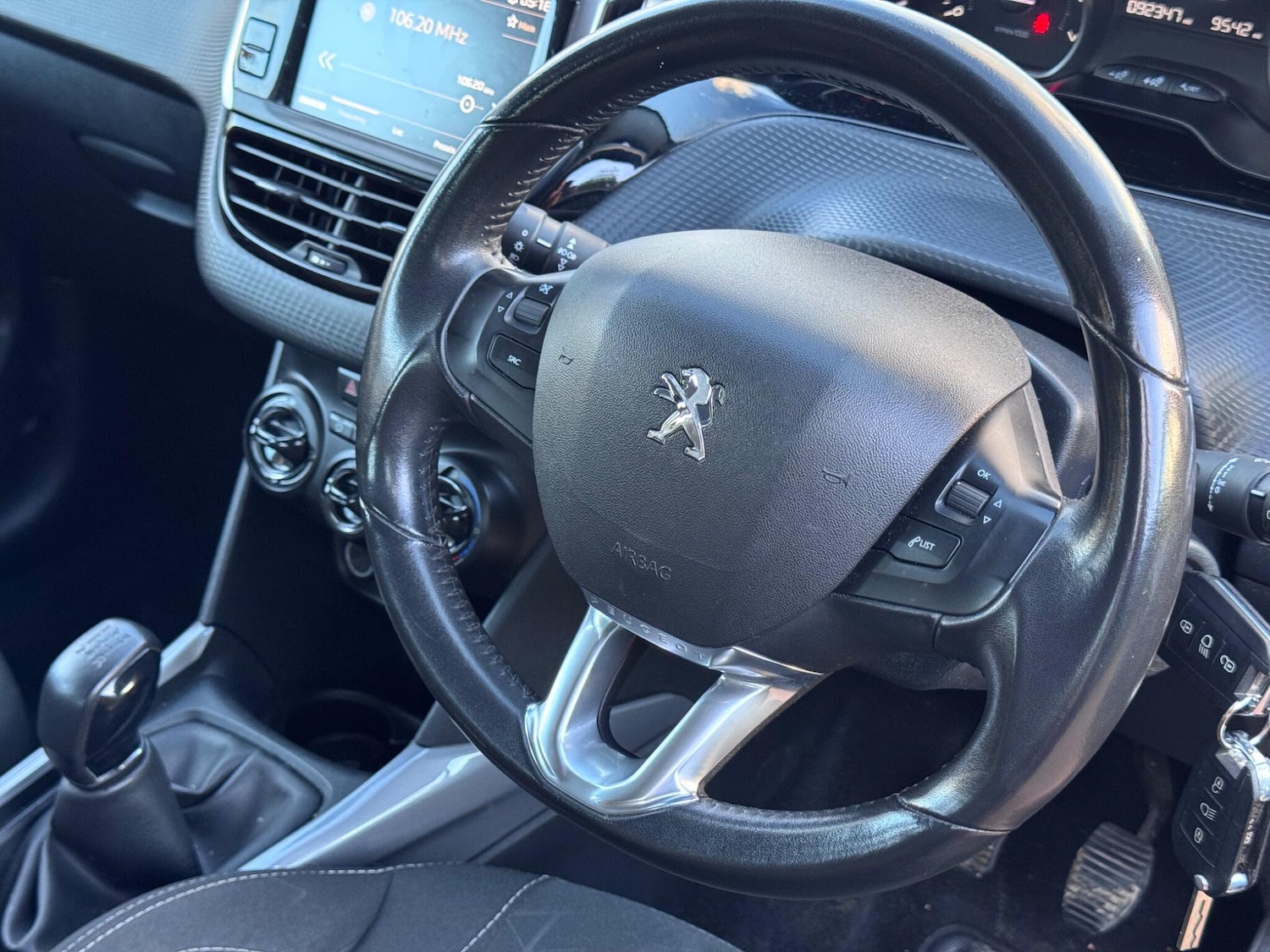 Used Peugeot 2008 2017 for sale - 77016063: Photo 20