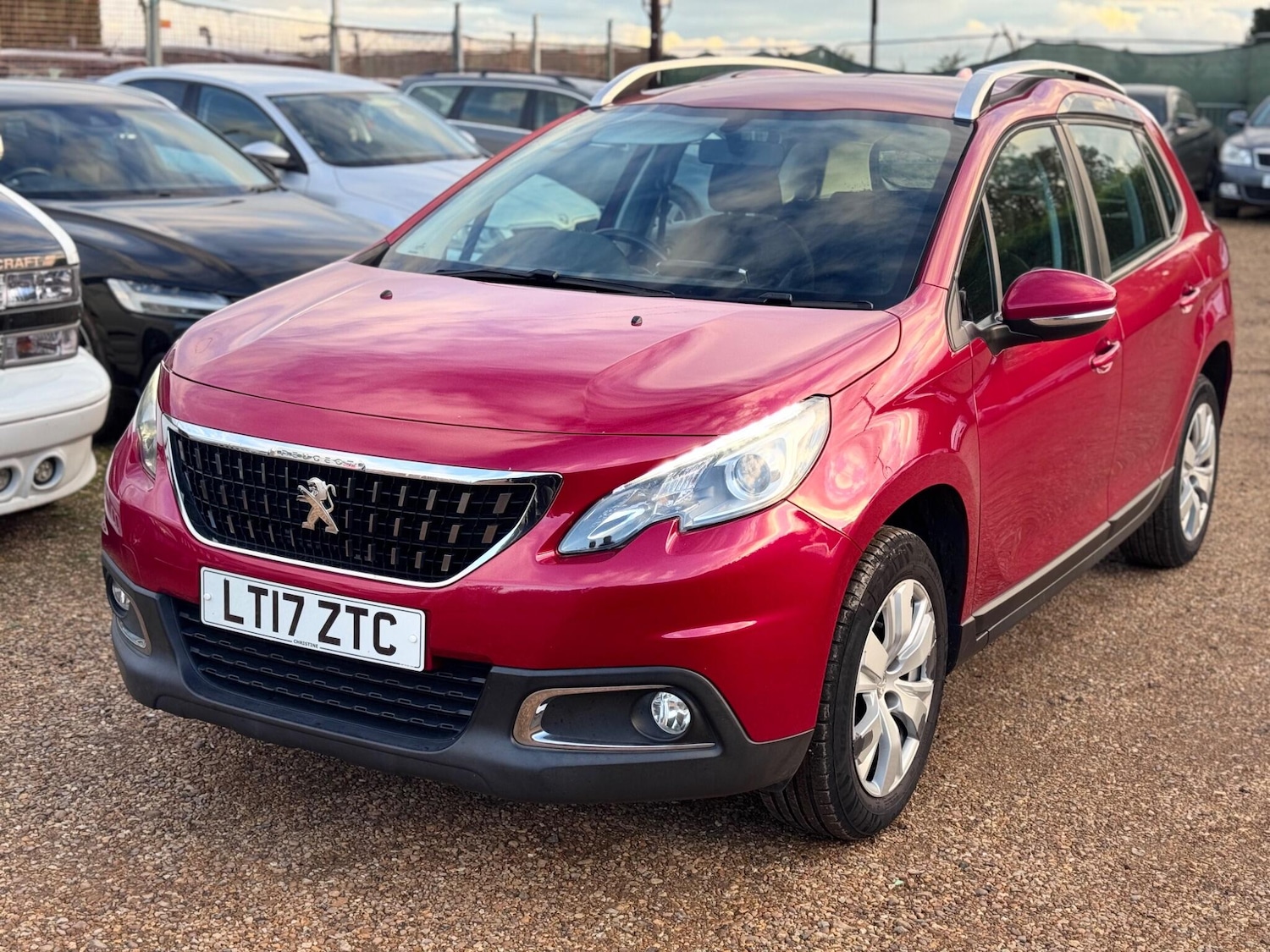 Used Peugeot 2008 2017 for sale - 77016063: Photo 9