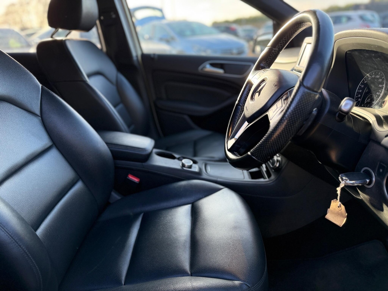 Used Mercedes-Benz B Class 2014 for sale - 77358394: Photo 31