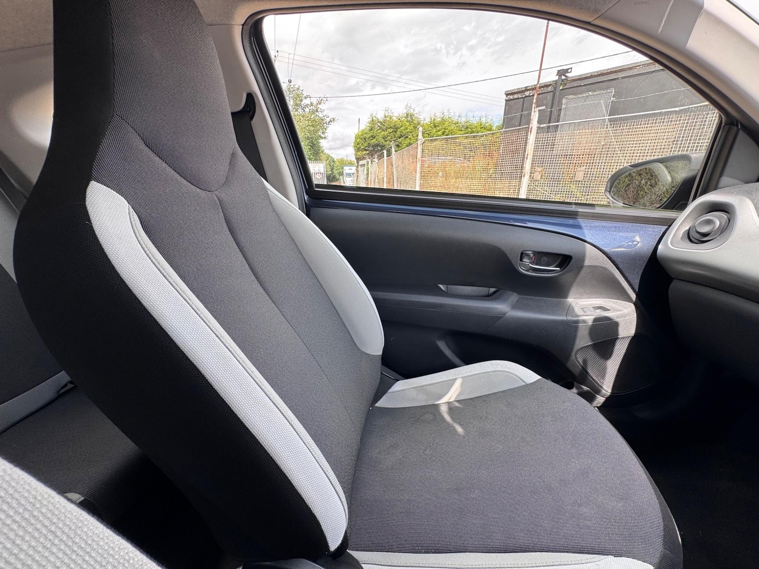 Used Toyota AYGO 2016 for sale - 77271351: Photo 20