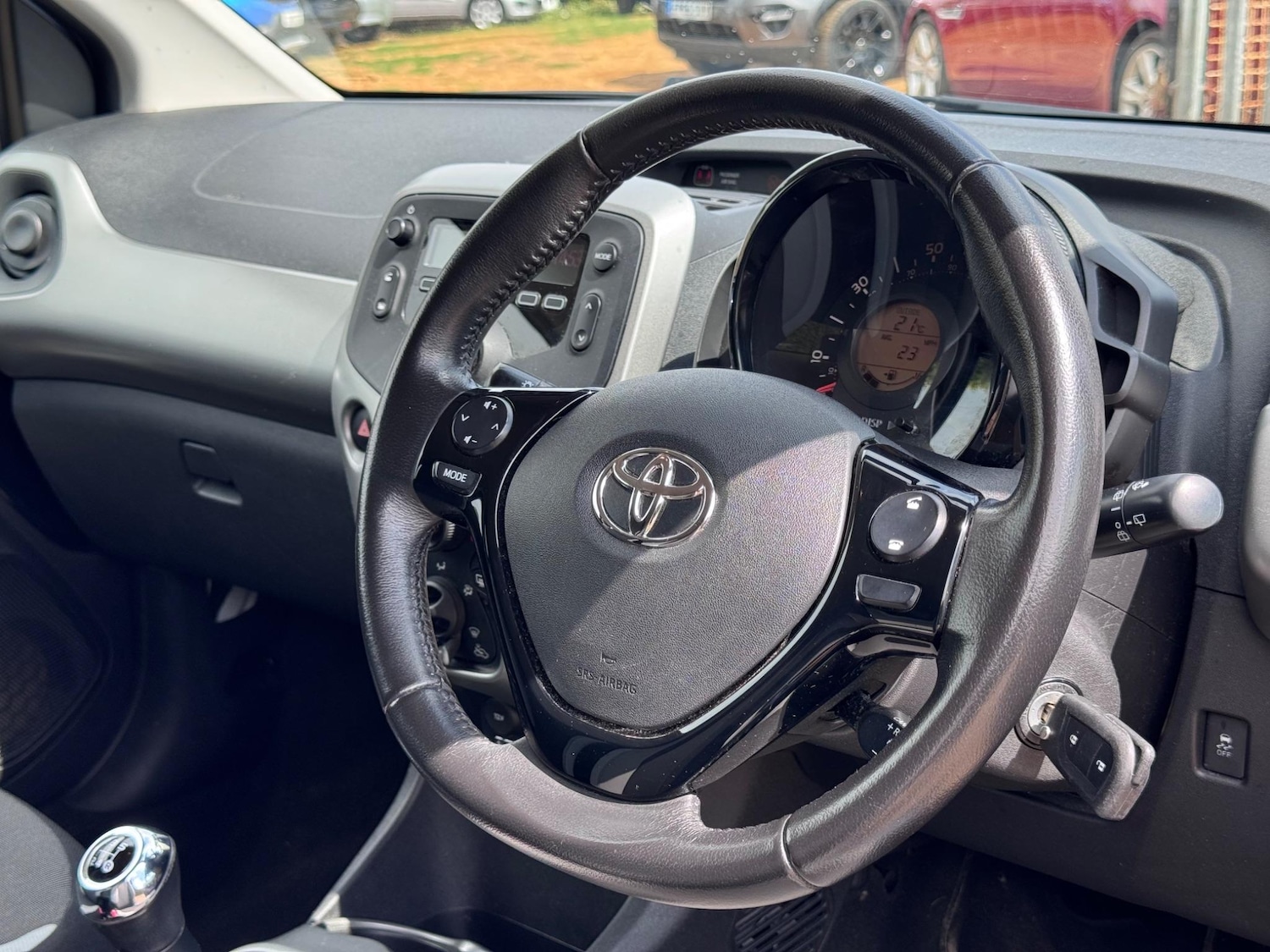 Used Toyota AYGO 2016 for sale - 77271351: Photo 3