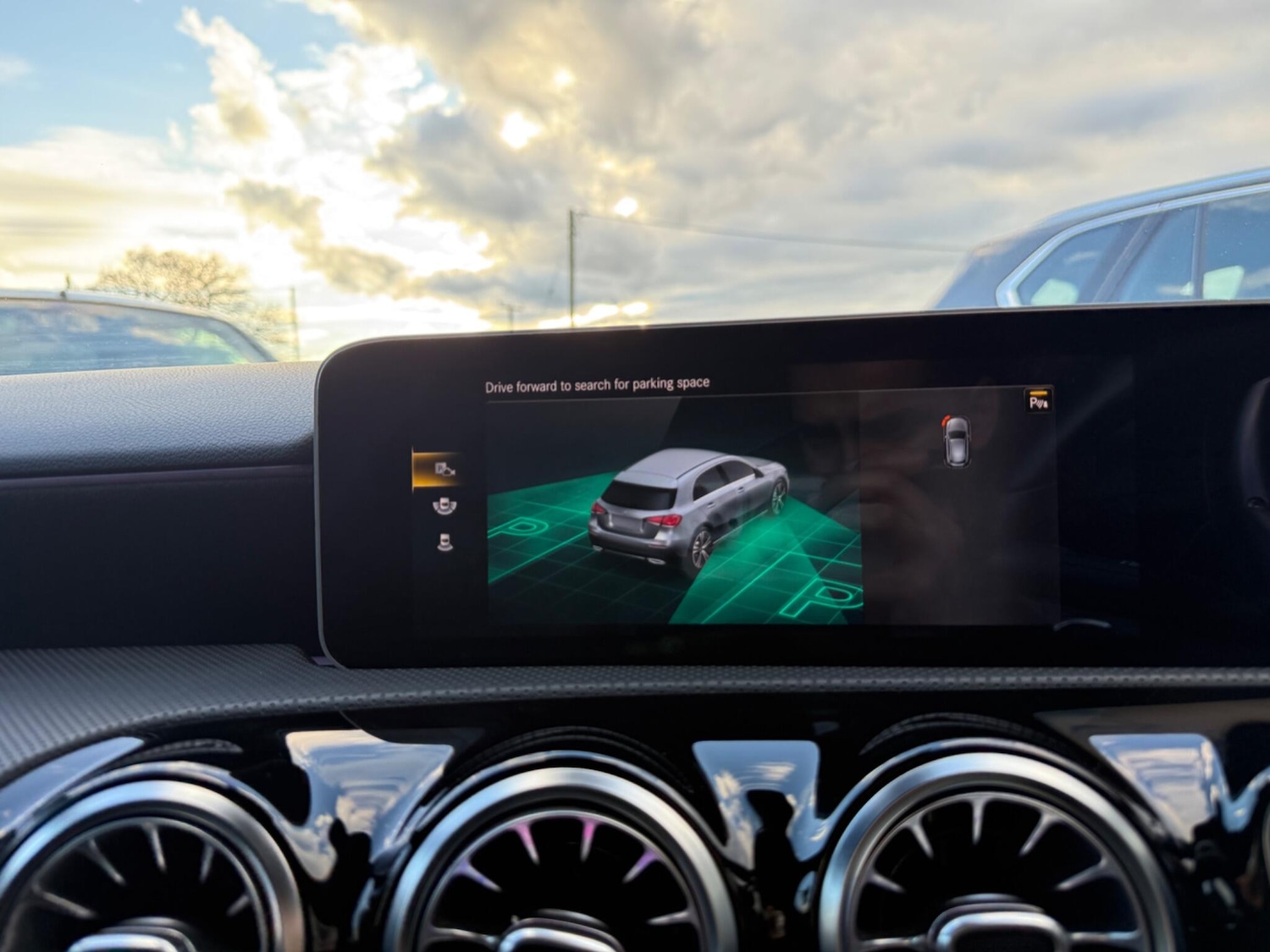 Used Mercedes-Benz A-Class for sale - 77824997: Photo 42