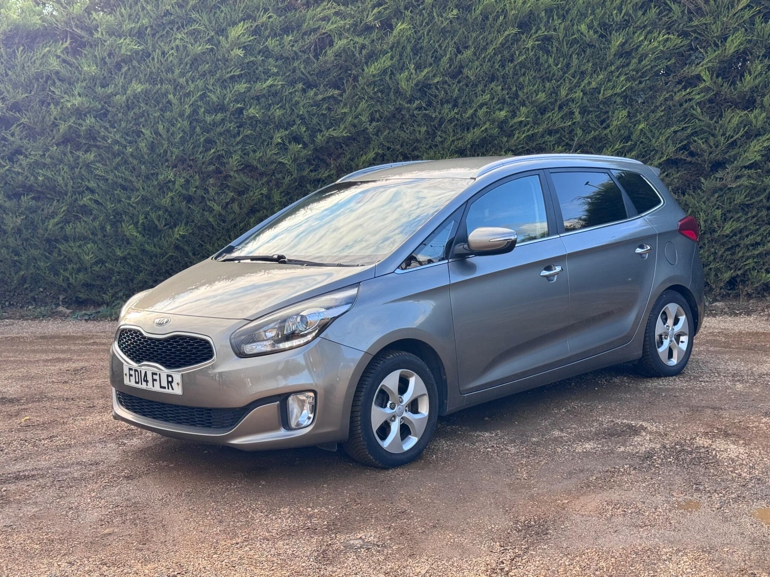 Used Kia Carens 2014 for sale - 76990921: Photo 7