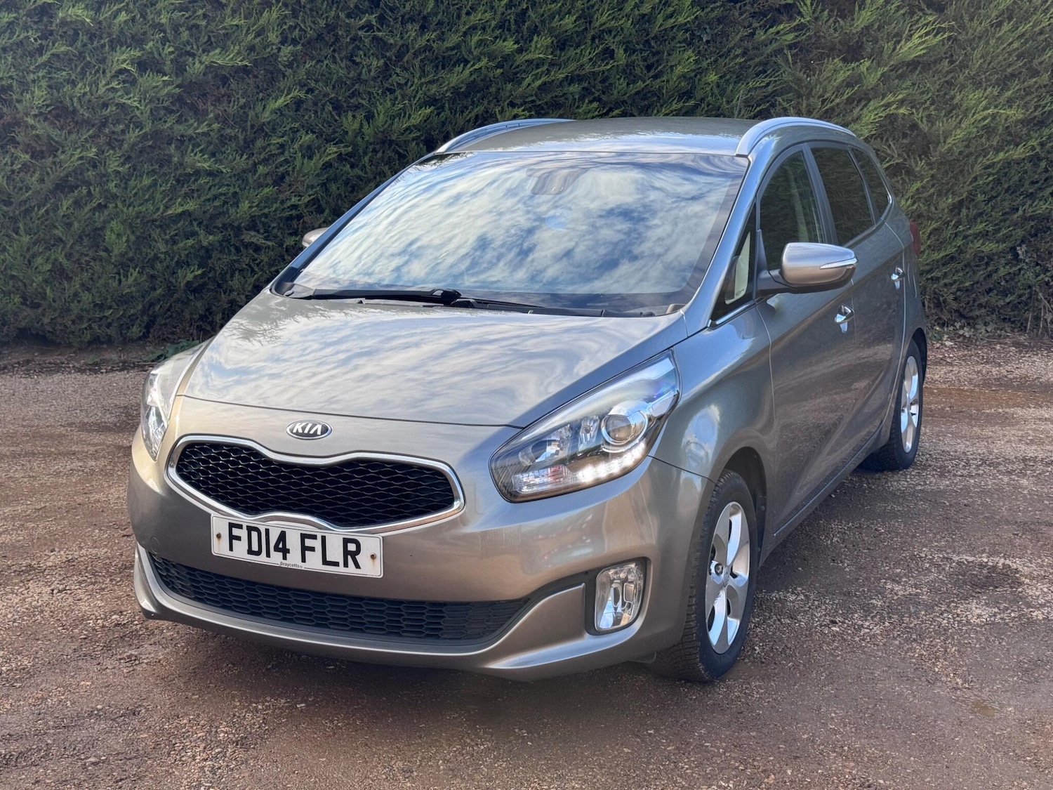 Used Kia Carens 2014 for sale - 76990921: Photo 8