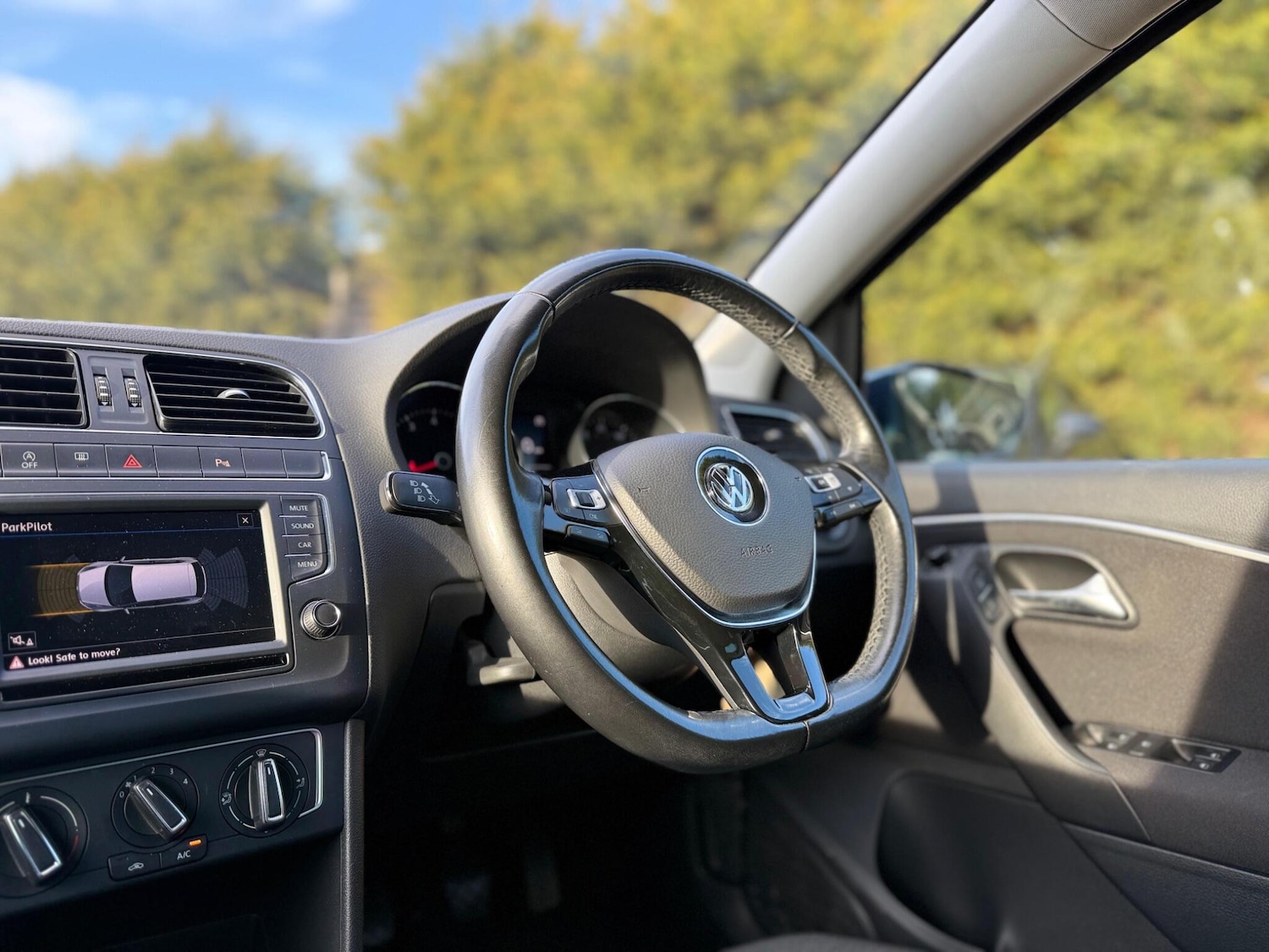 Used Nissan Qashqai 2017 for sale - 77314962: Photo 25