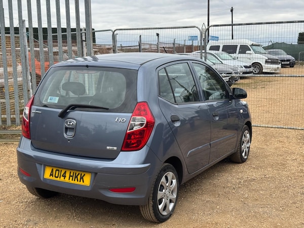 Used Hyundai i10 2014 for sale - 76201065: Photo 14