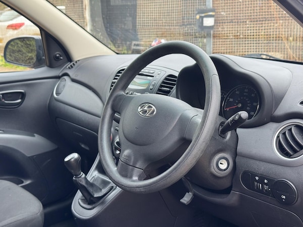 Used Hyundai i10 2014 for sale - 76201065: Photo 20