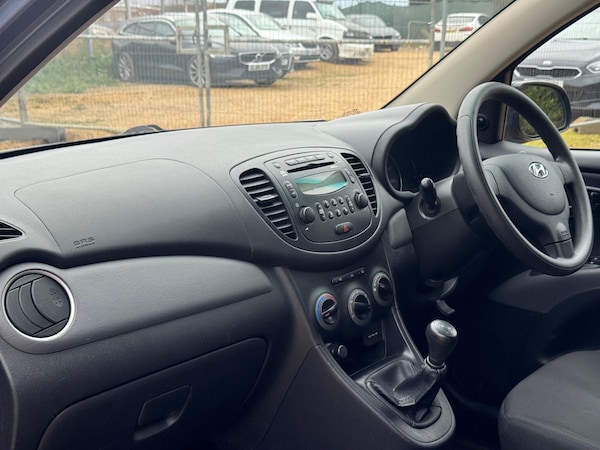Used Hyundai i10 2014 for sale - 76201065: Photo 22