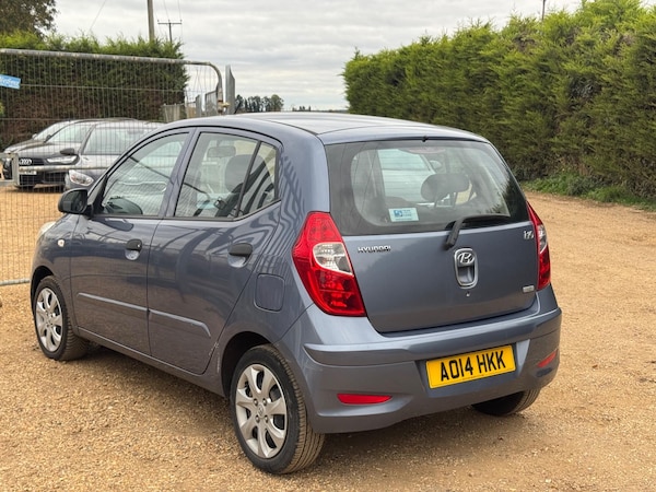Used Hyundai i10 2014 for sale - 76201065: Photo 6