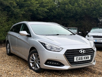 (16) - 1.7 CRDi Blue Drive SE Nav Tourer Euro 6 (s/s) 5dr