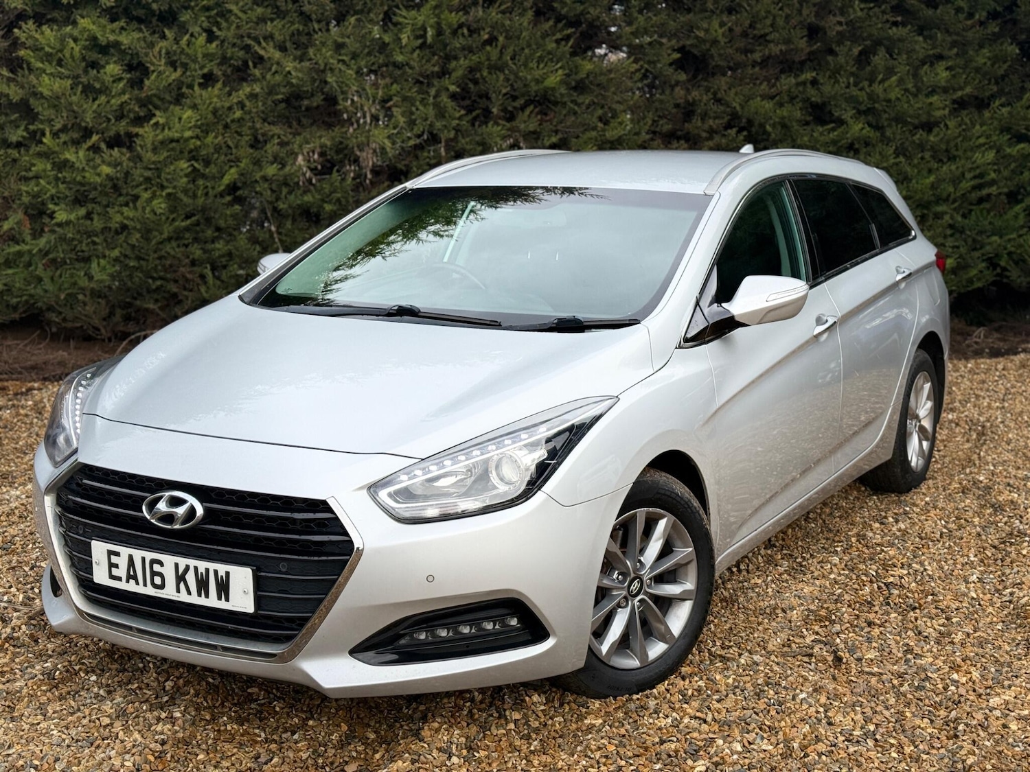 Used Hyundai i40 2016 for sale - 77496242: Photo 2