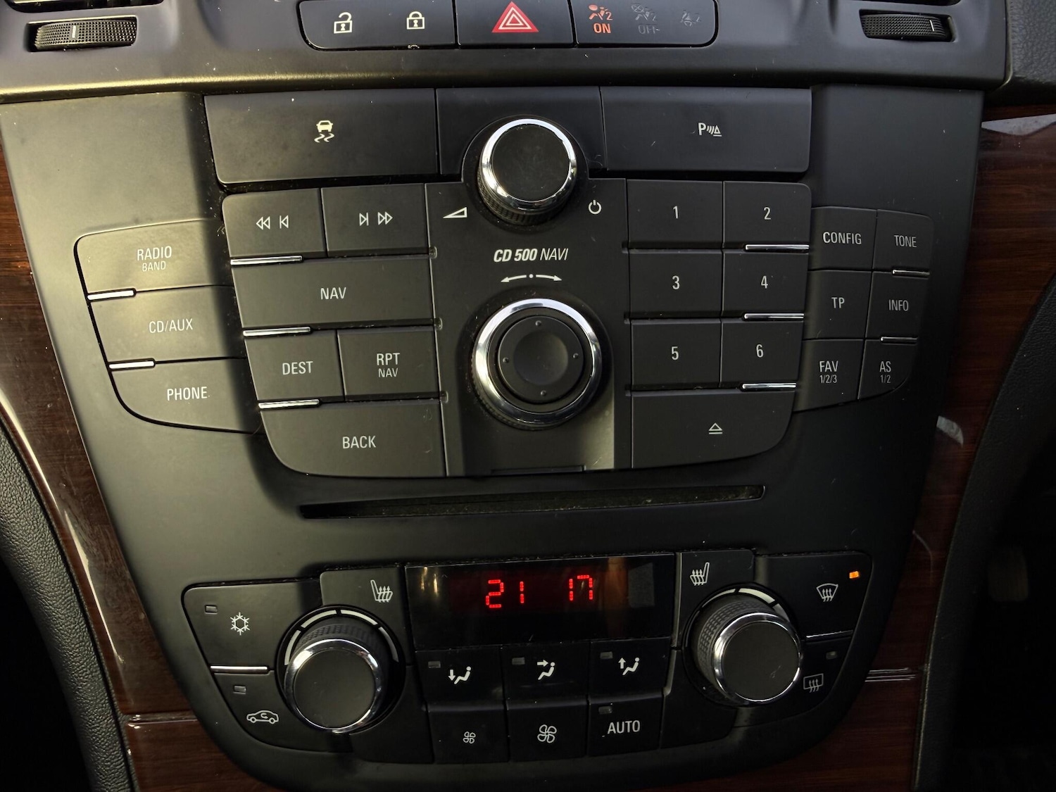 Used Vauxhall Insignia 2010 for sale - 77029287: Photo 34