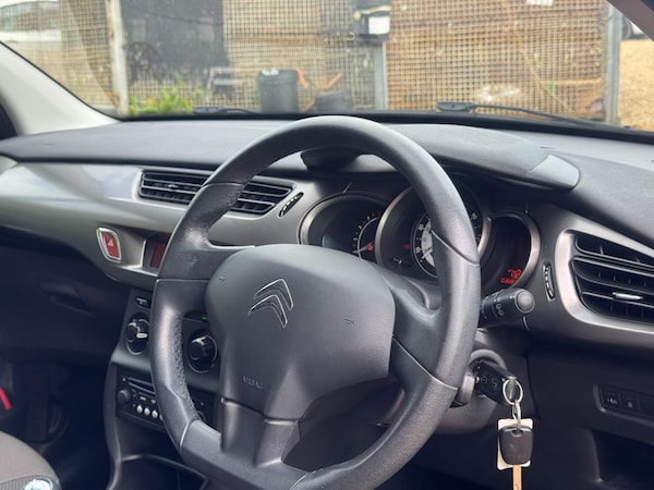 Used Citroen C3 2014 for sale - 76215268: Photo 14