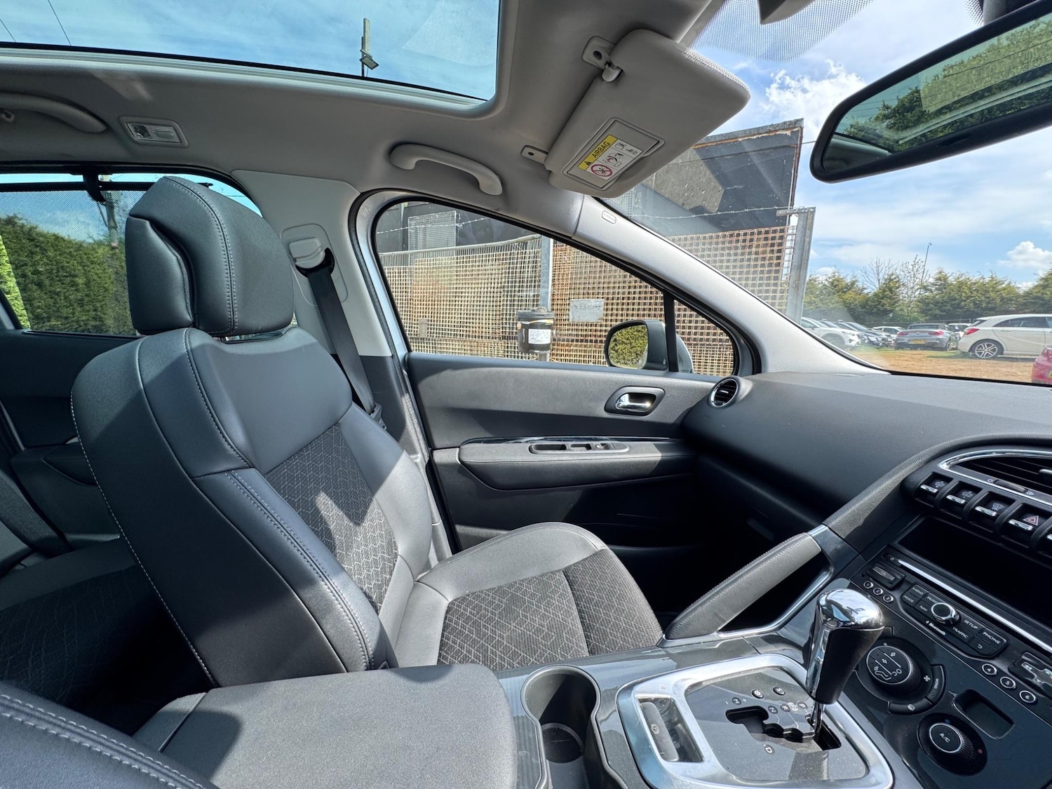 Used Peugeot 3008 2014 for sale - 77091685: Photo 48