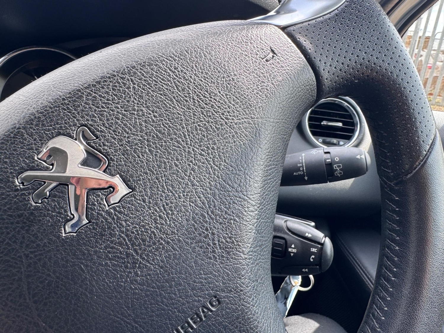 Used Peugeot 3008 2014 for sale - 77091685: Photo 54