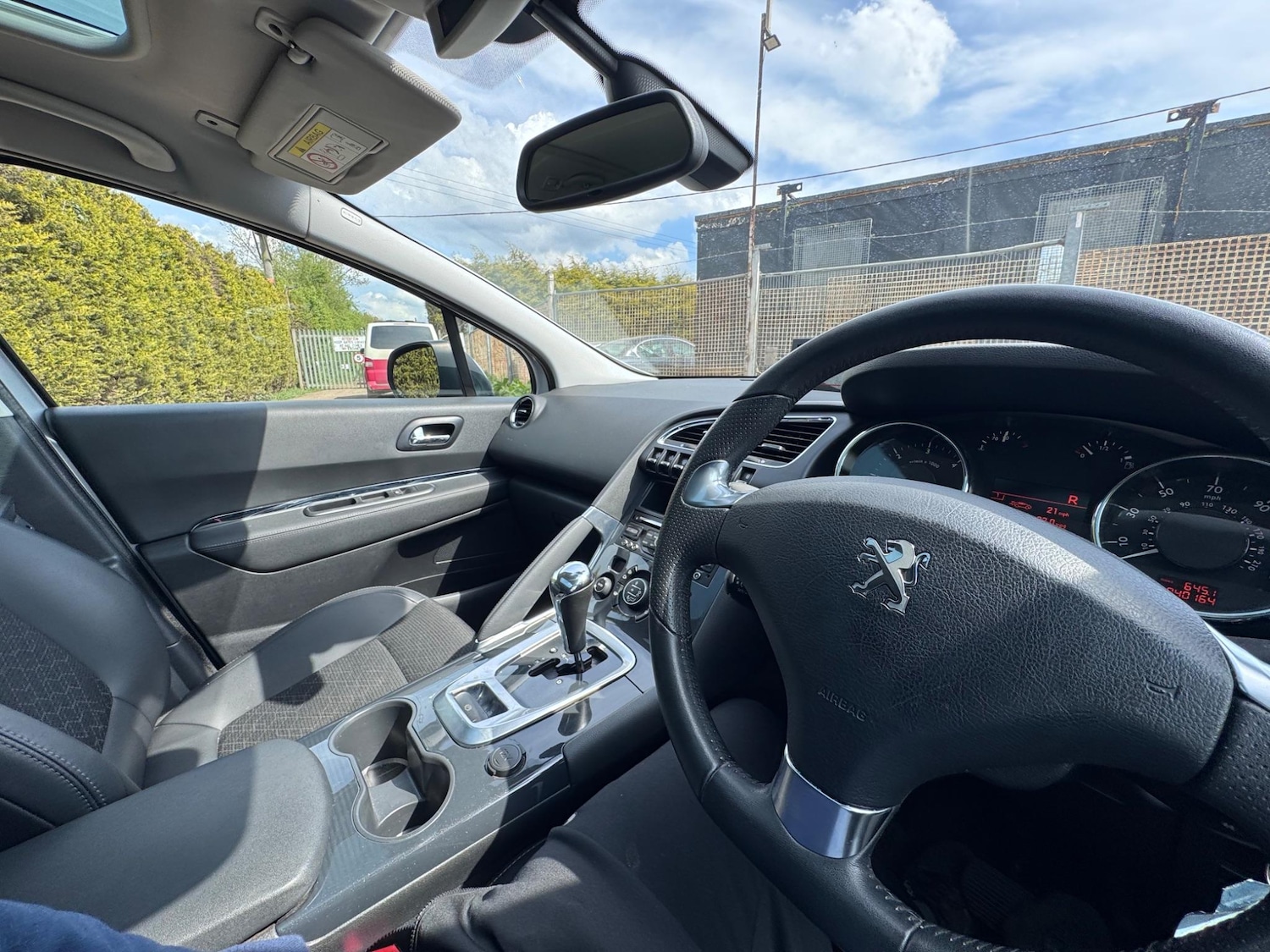 Used Peugeot 3008 2014 for sale - 77091685: Photo 56