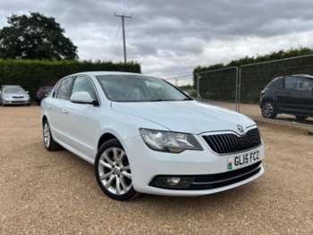 Used Skoda Superb 2015 for sale - 75186968: Photo