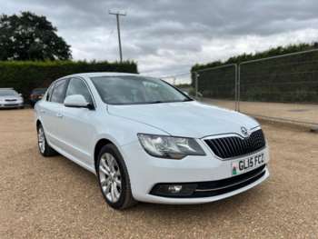 Used Skoda Superb 2015 for sale - 75186968: Photo