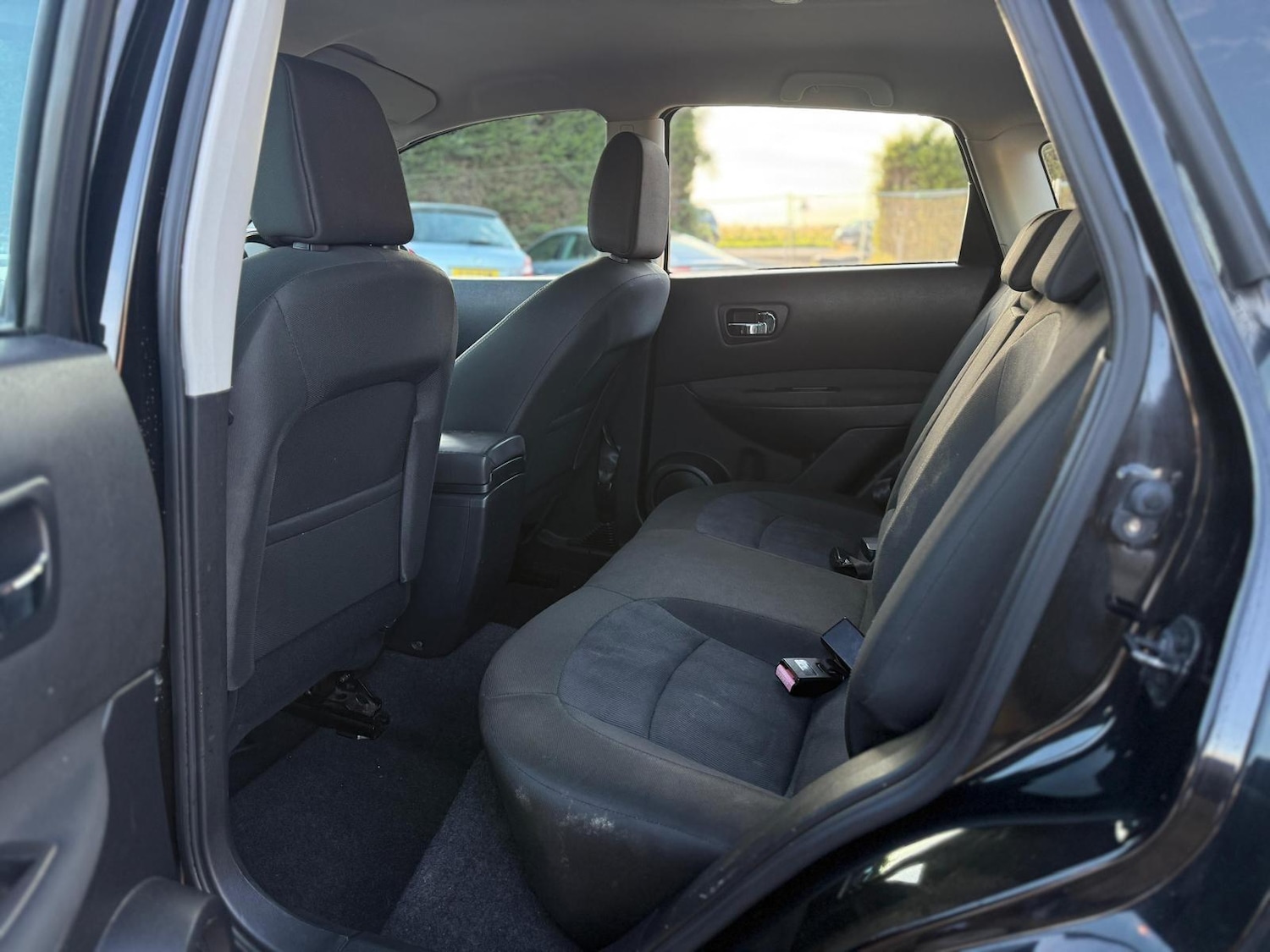 Used Nissan Qashqai 2011 for sale - 76759614: Photo 15