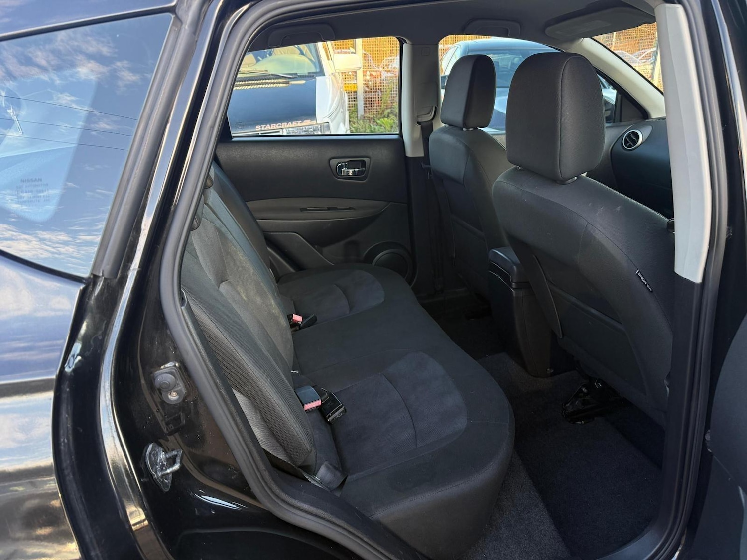 Used Nissan Qashqai 2011 for sale - 76759614: Photo 8