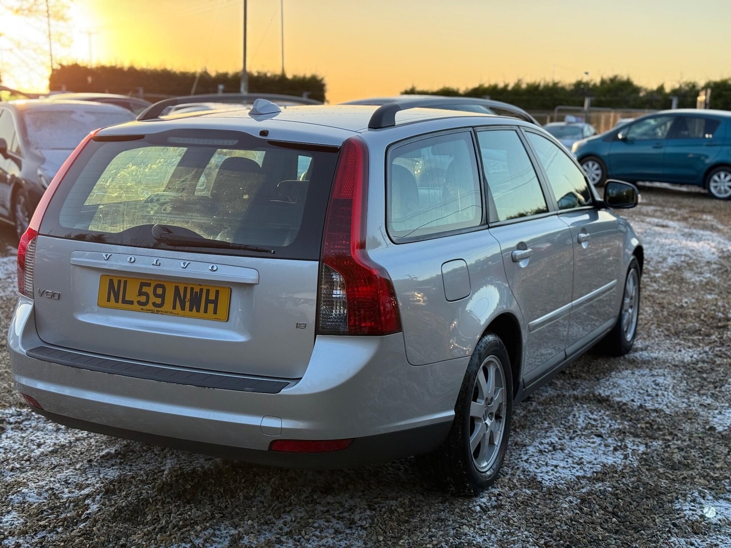 Used Volvo V50 2009 for sale - 77109760: Photo 11