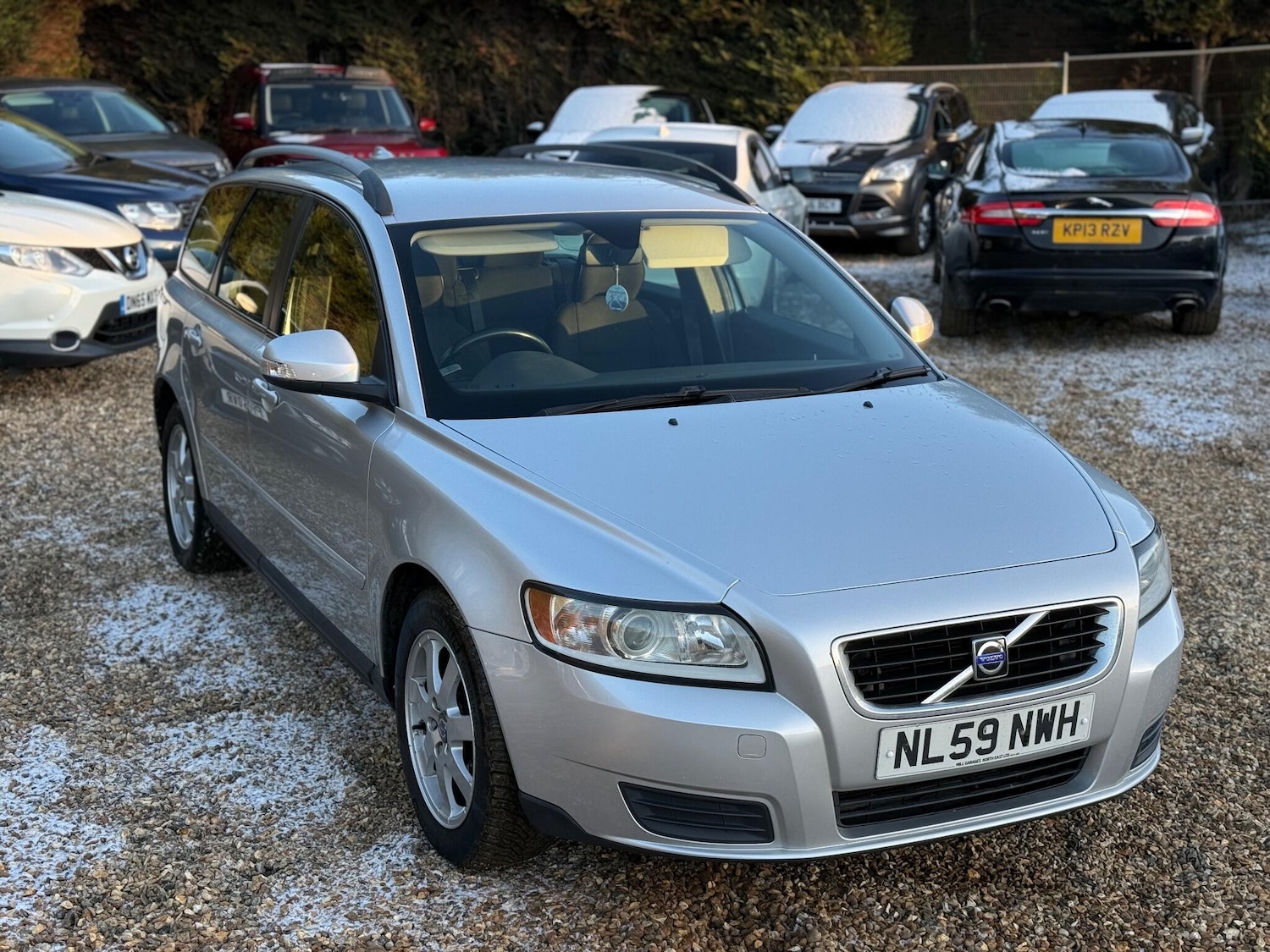 Used Volvo V50 2009 for sale - 77109760: Photo 15