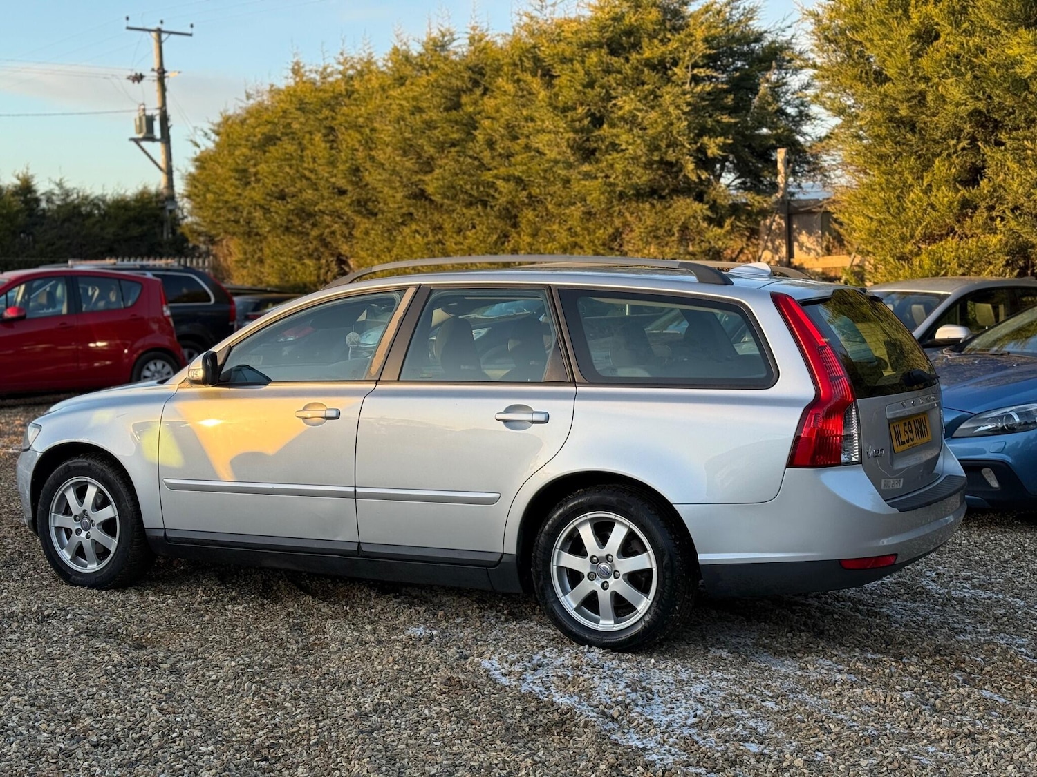 Used Volvo V50 2009 for sale - 77109760: Photo 16