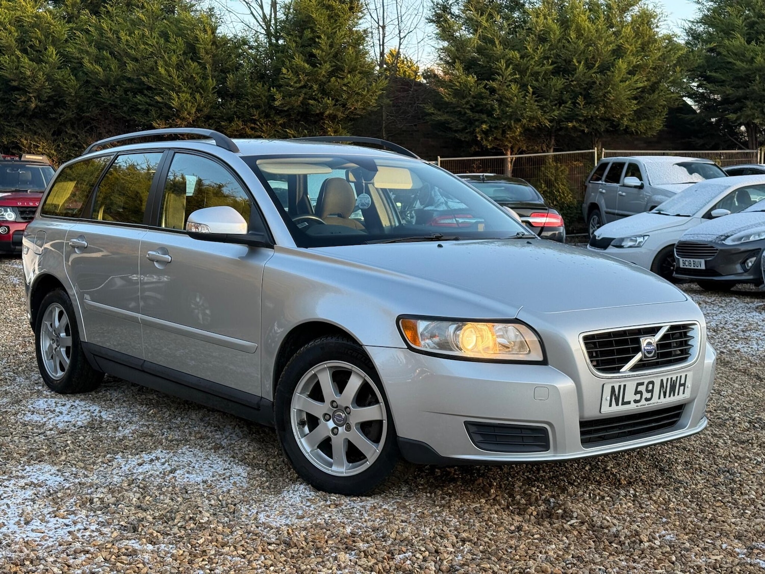 Used Volvo V50 2009 for sale - 77109760: Photo 5