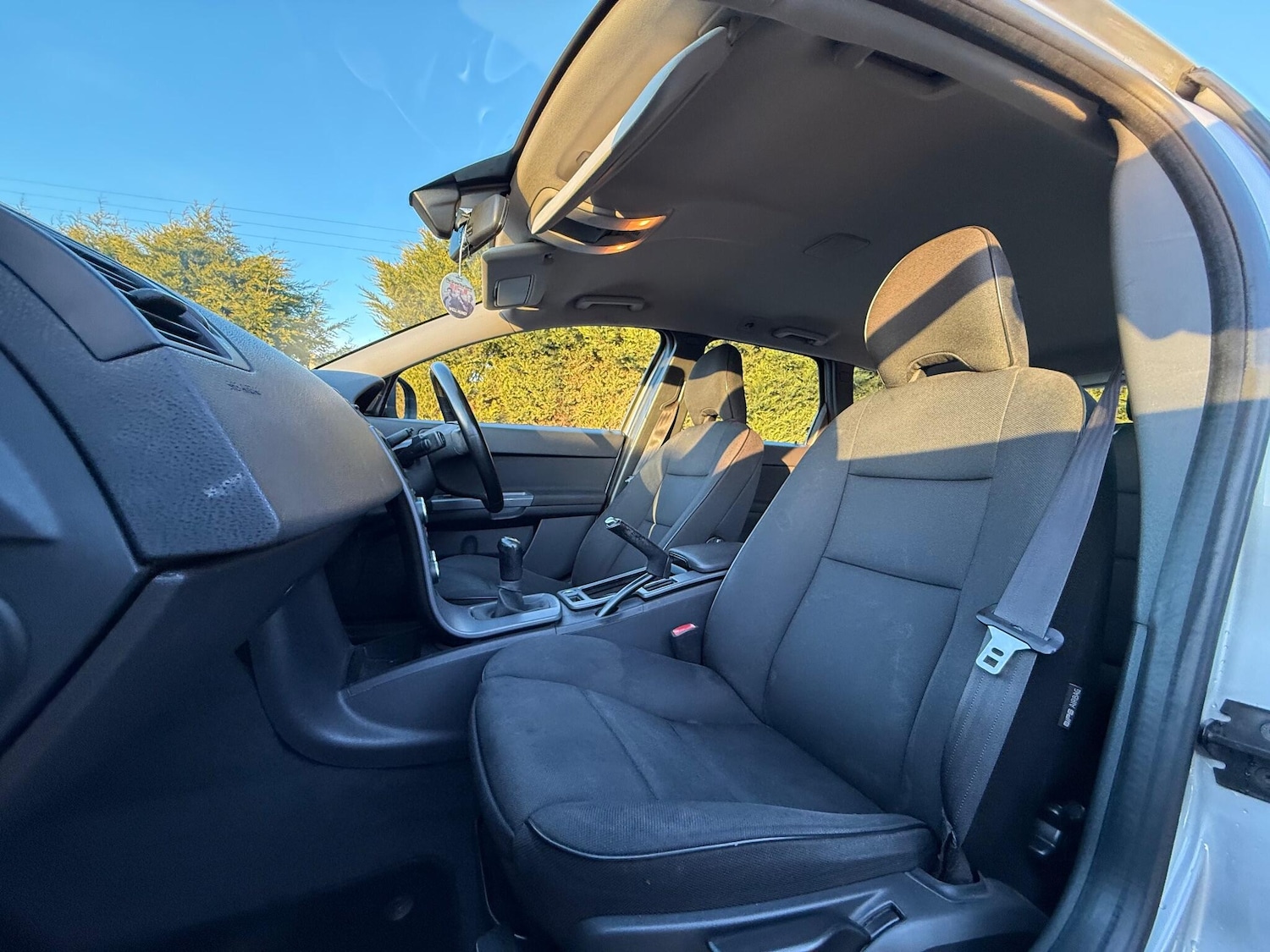 Used Volvo V50 2009 for sale - 77109760: Photo 7