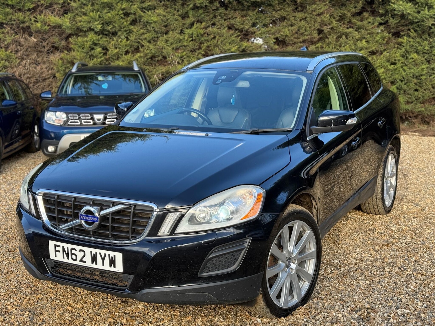 Used Volvo XC60 2012 for sale - 77559780: Photo 2
