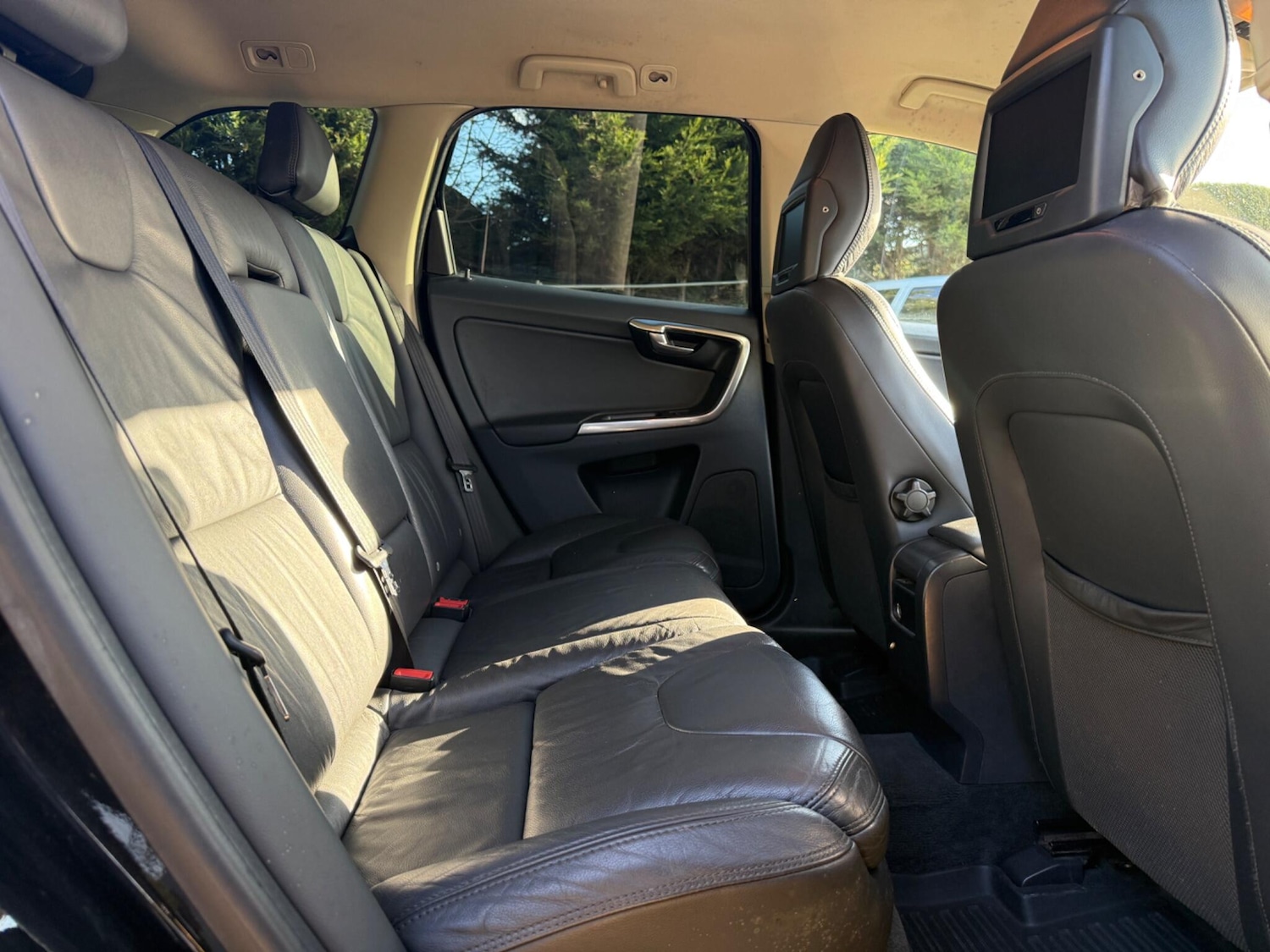 Used Volvo XC60 2012 for sale - 77559780: Photo 24