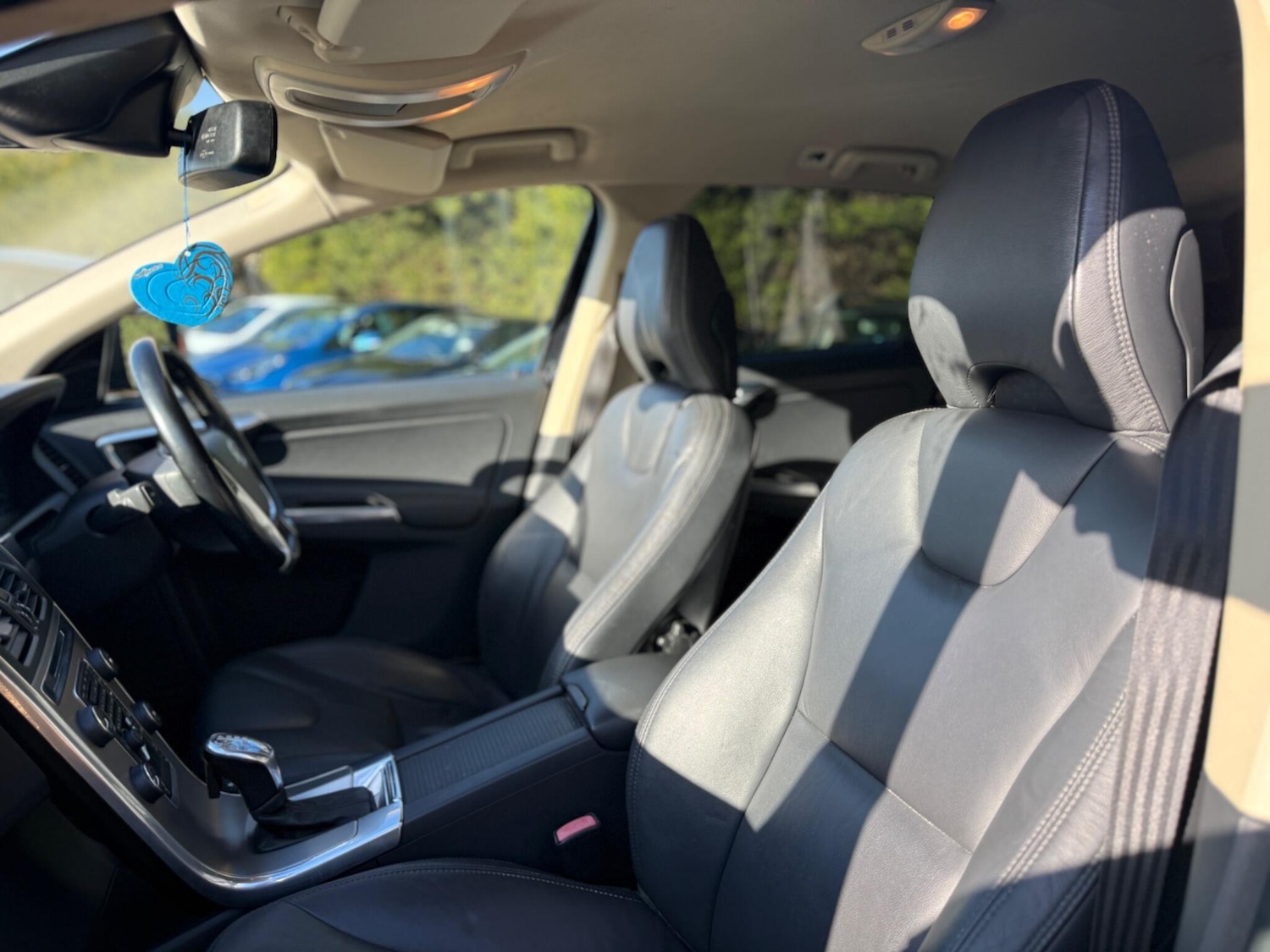 Used Volvo XC60 2012 for sale - 77559780: Photo 28