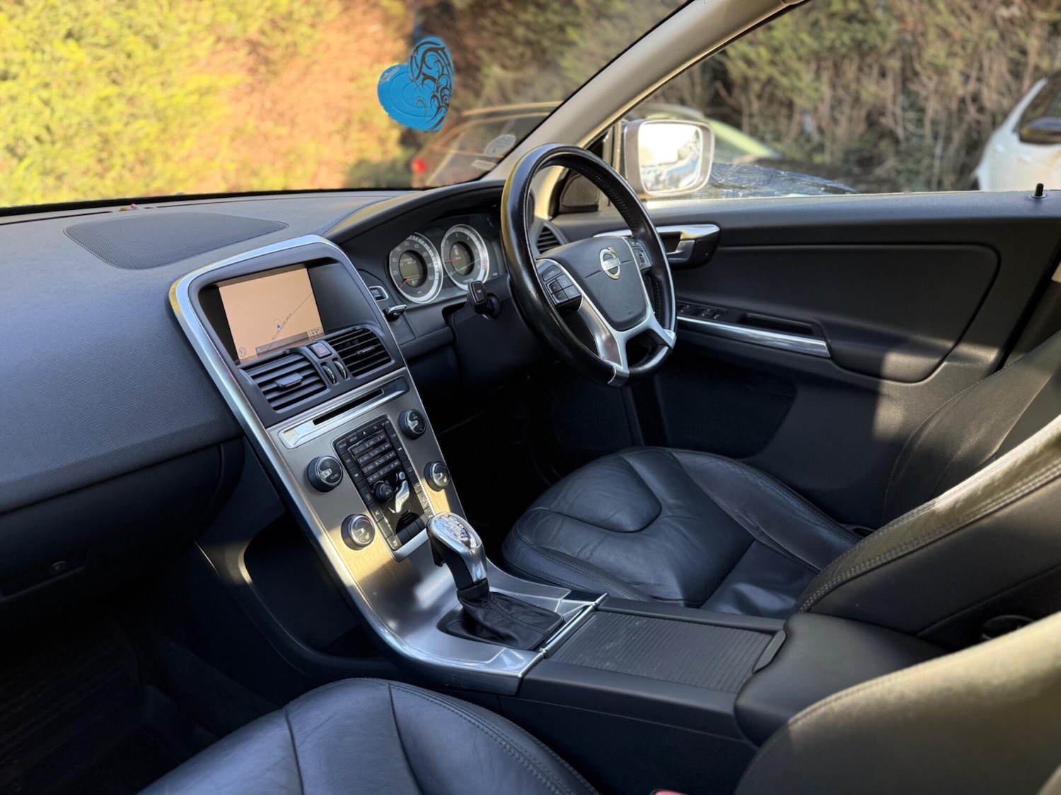 Used Volvo XC60 2012 for sale - 77559780: Photo 33