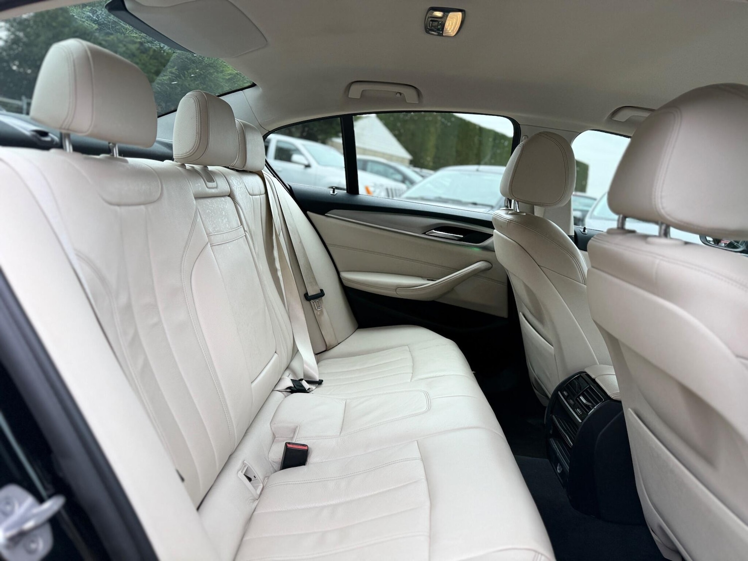 Used BMW 5 Series 2017 for sale - 77400623: Photo 23