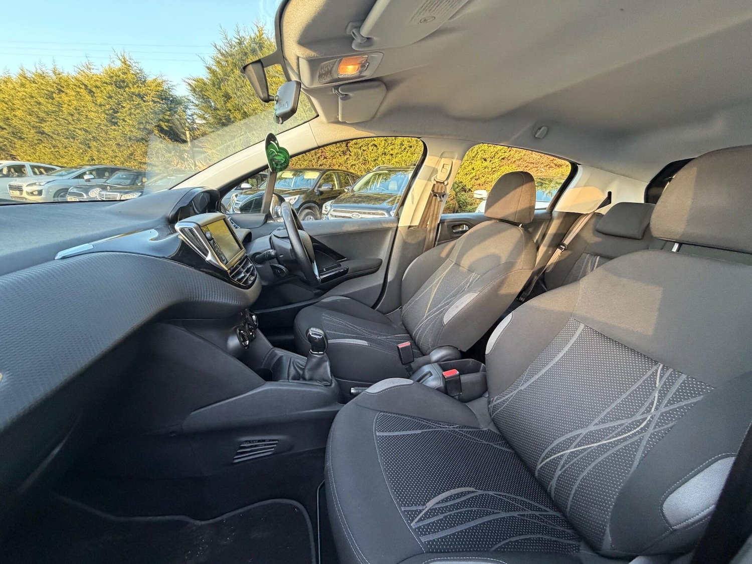 Used Peugeot 208 2013 for sale - 77016687: Photo 22