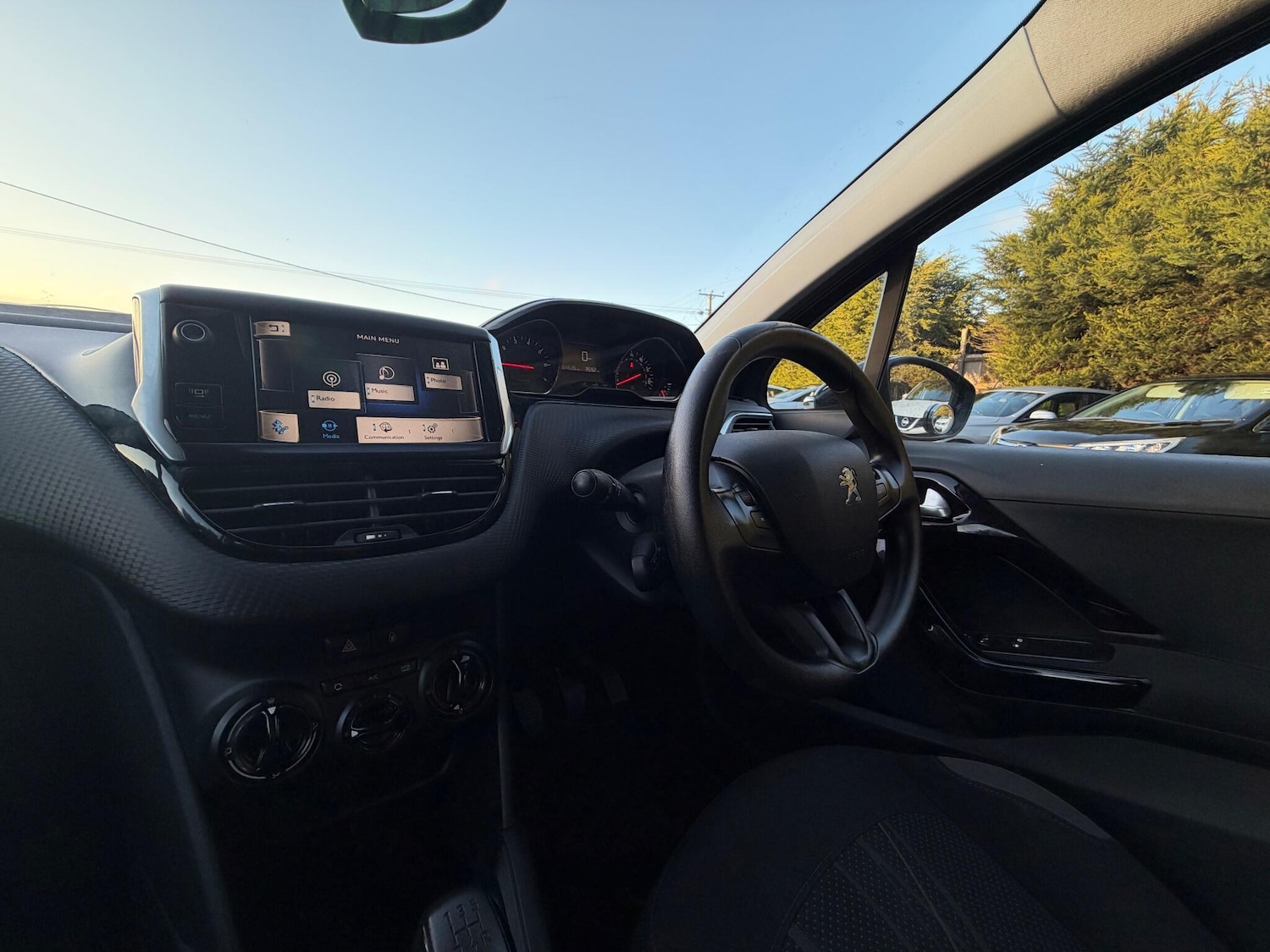 Used Peugeot 208 2013 for sale - 77016687: Photo 28