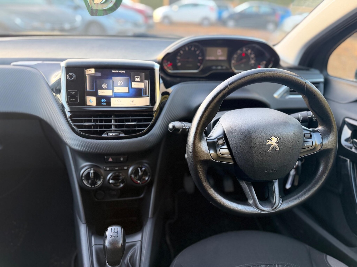 Used Peugeot 208 2013 for sale - 77016687: Photo 4