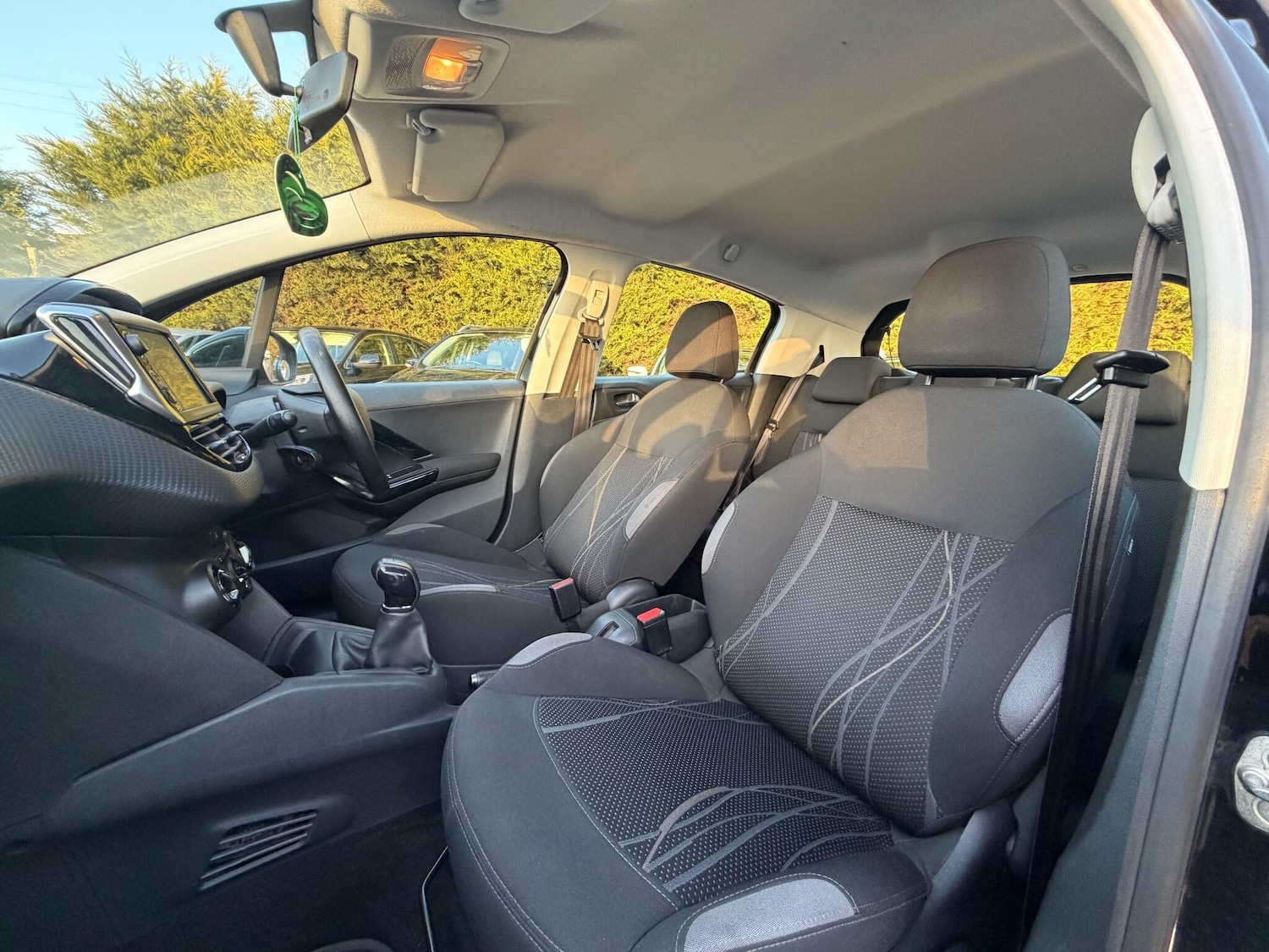 Used Peugeot 208 2013 for sale - 77016687: Photo 5