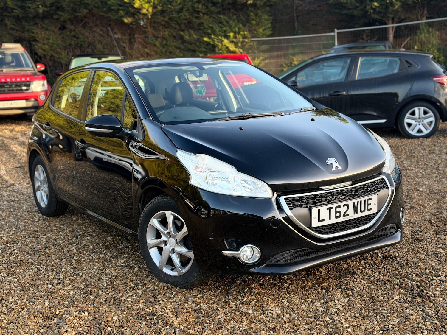Used Peugeot 208 2013 for sale - 77016687: Photo 9