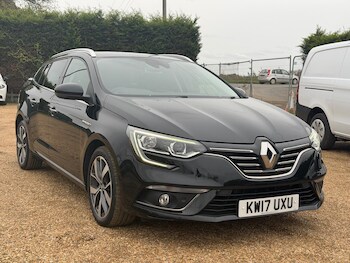 (17) - 1.2 TCe Dynamique S Nav Sport Tourer Euro 6 (s/s) 5dr