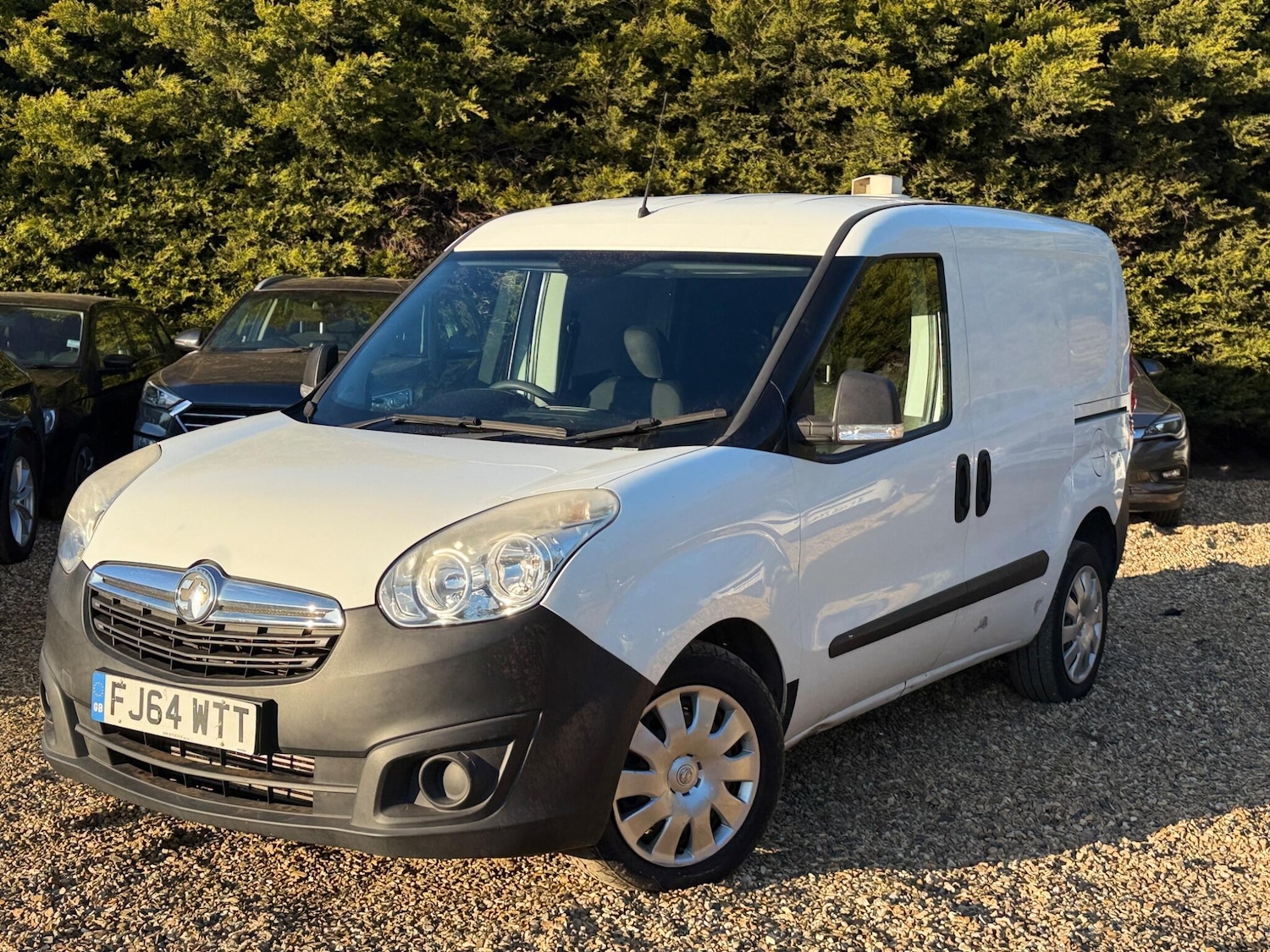 Used Vauxhall Combo 2014 for sale - 78147948: Photo 2