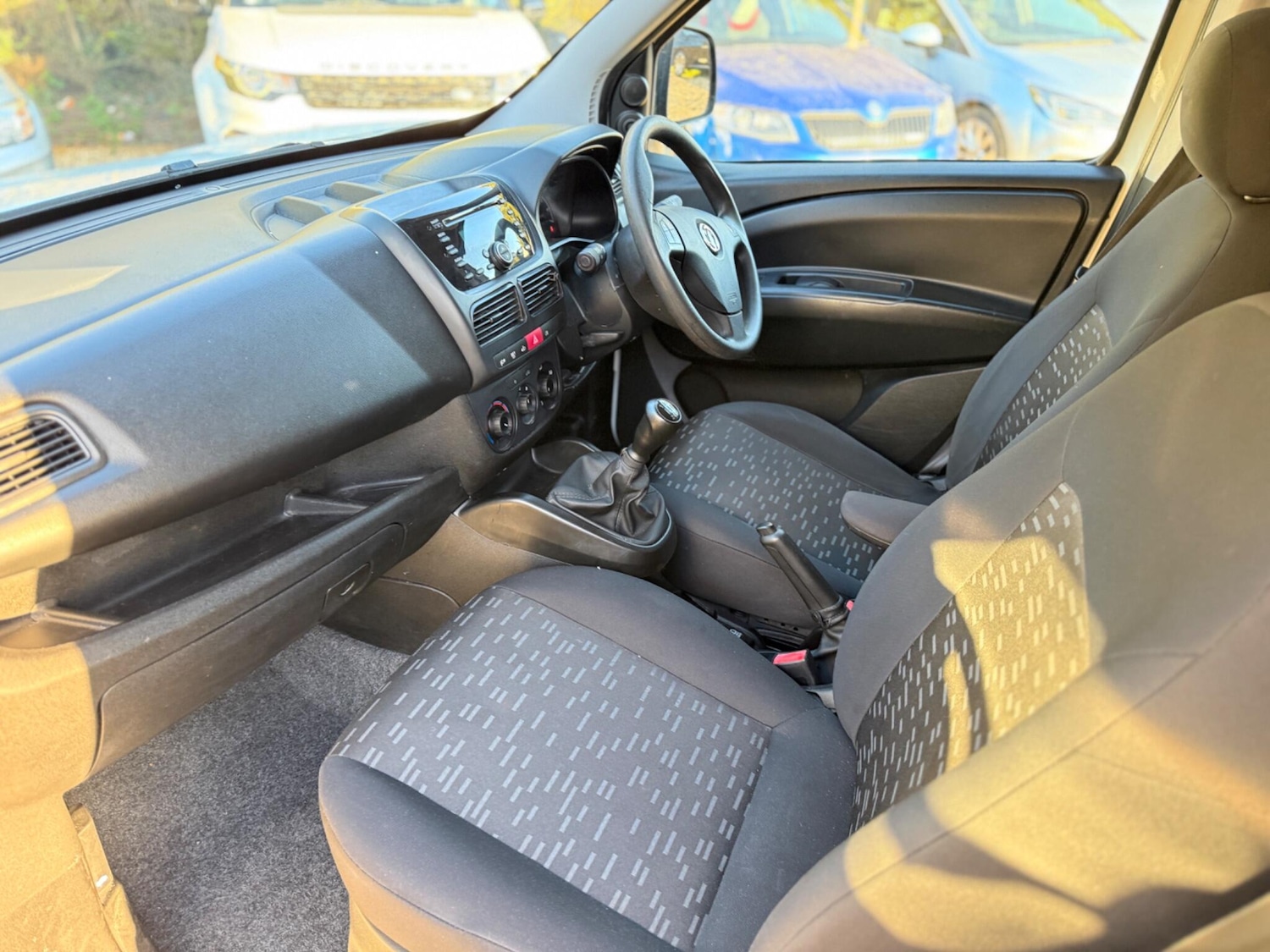 Used Vauxhall Combo 2014 for sale - 78147948: Photo 22