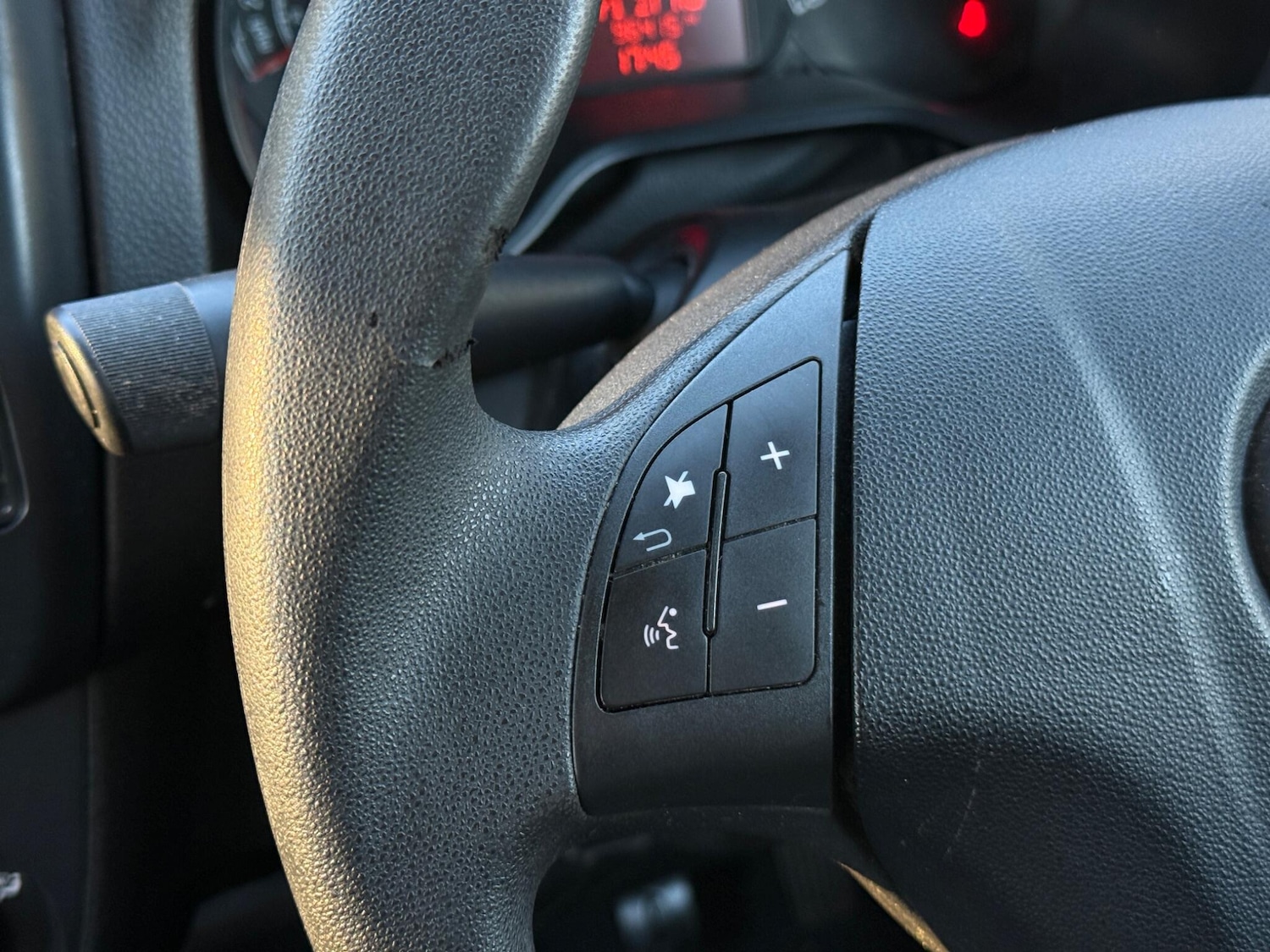 Used Vauxhall Combo 2014 for sale - 78147948: Photo 27