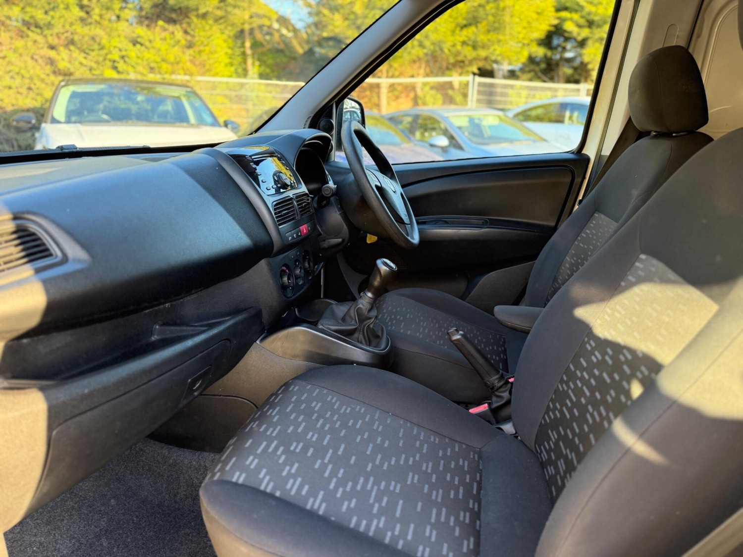 Used Vauxhall Combo 2014 for sale - 78147948: Photo 31