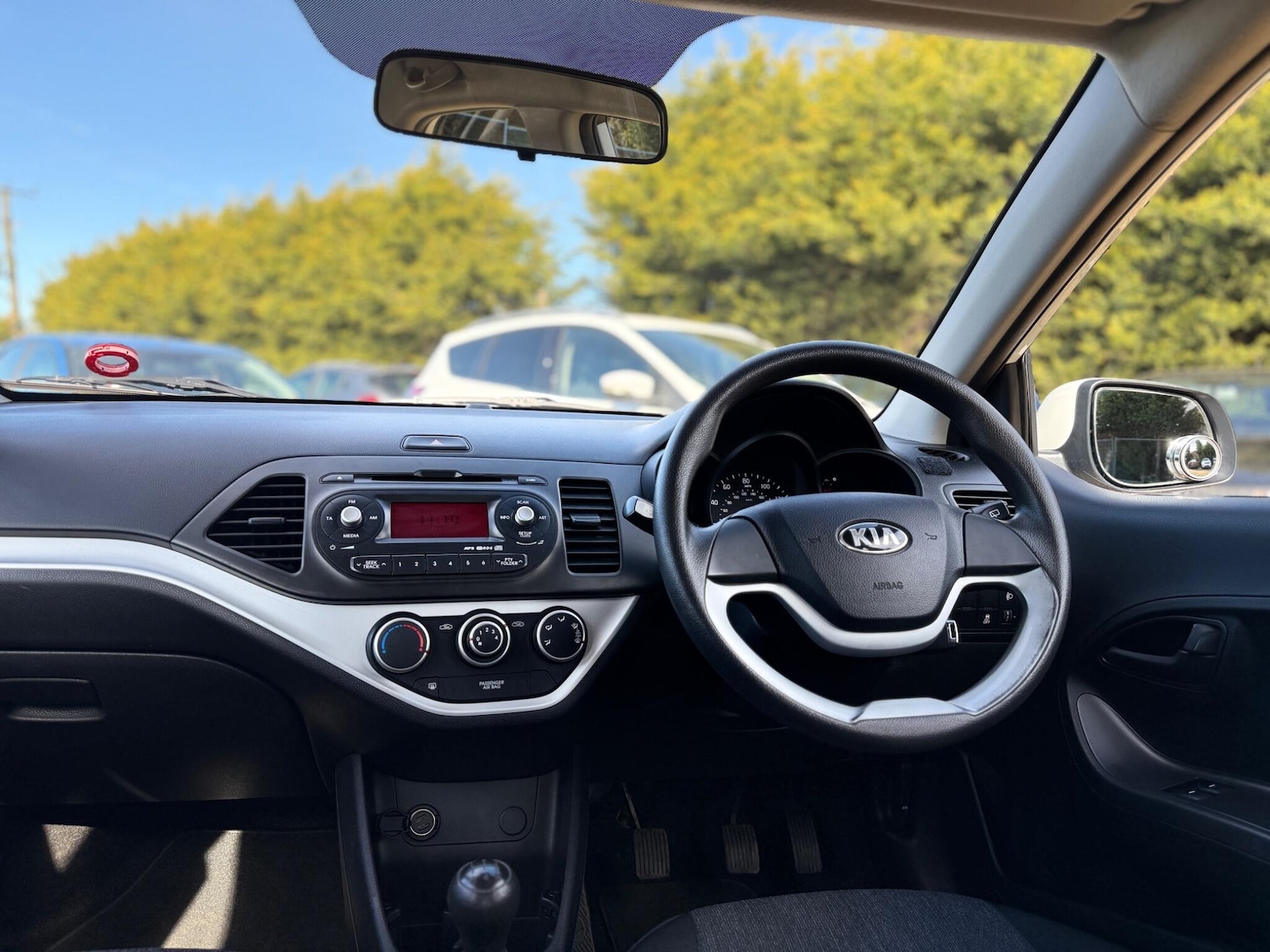 Used Kia Picanto for sale - 77824850: Photo 3