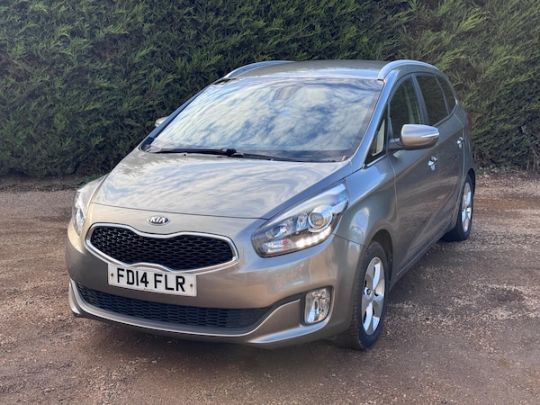 Used Kia Carens 2014 for sale - 75808975: Photo 8