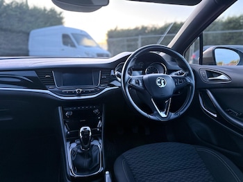 Used Vauxhall Astra 2016 for sale - 77799335: Photo