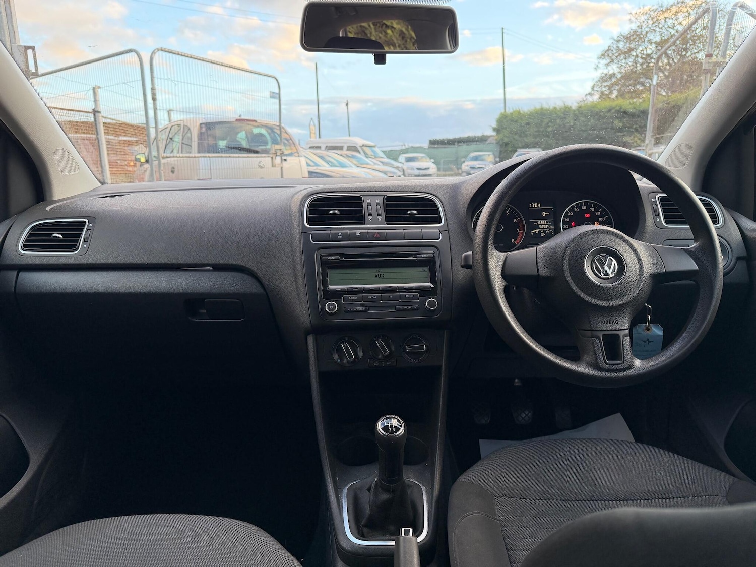 Used Volkswagen Polo 2011 for sale - 76398589: Photo 23